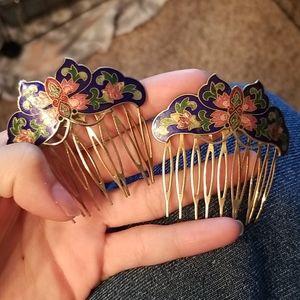 Hair pins